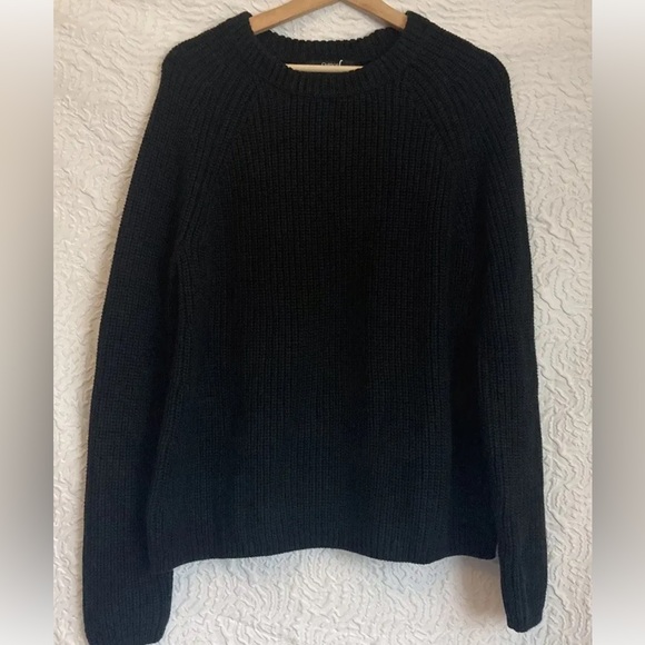 QUINCE 100% Organic Cotton Fisherman Crew Sweater black NWT Size Medium - Picture 13 of 14